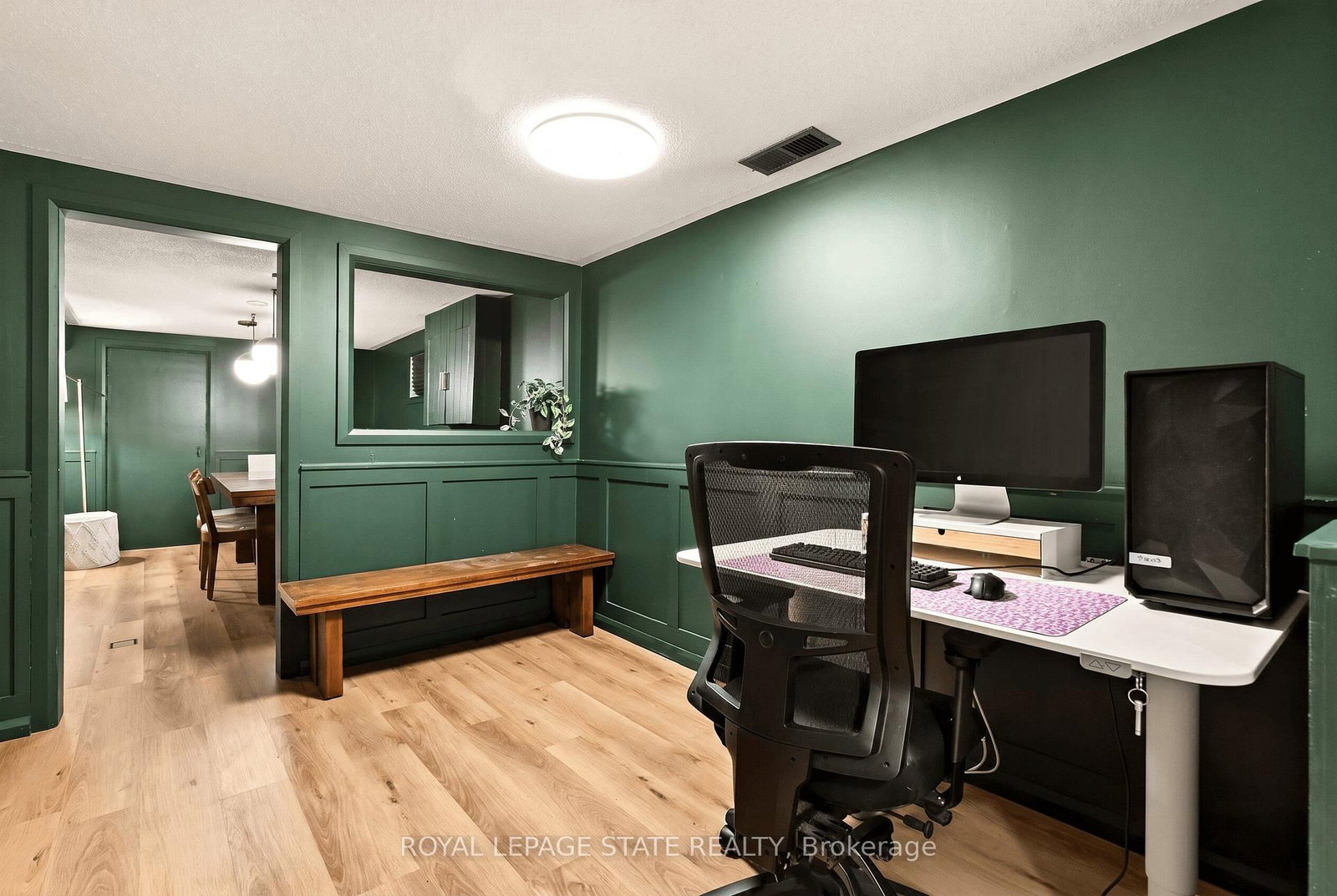 107 Reid Avenue N • Hamilton, ON photo 35