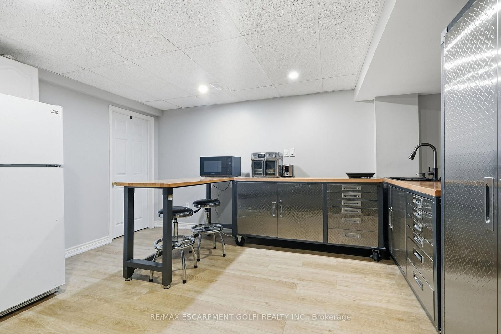 13 Golden Acres Drive • West Lincoln, ON photo 21