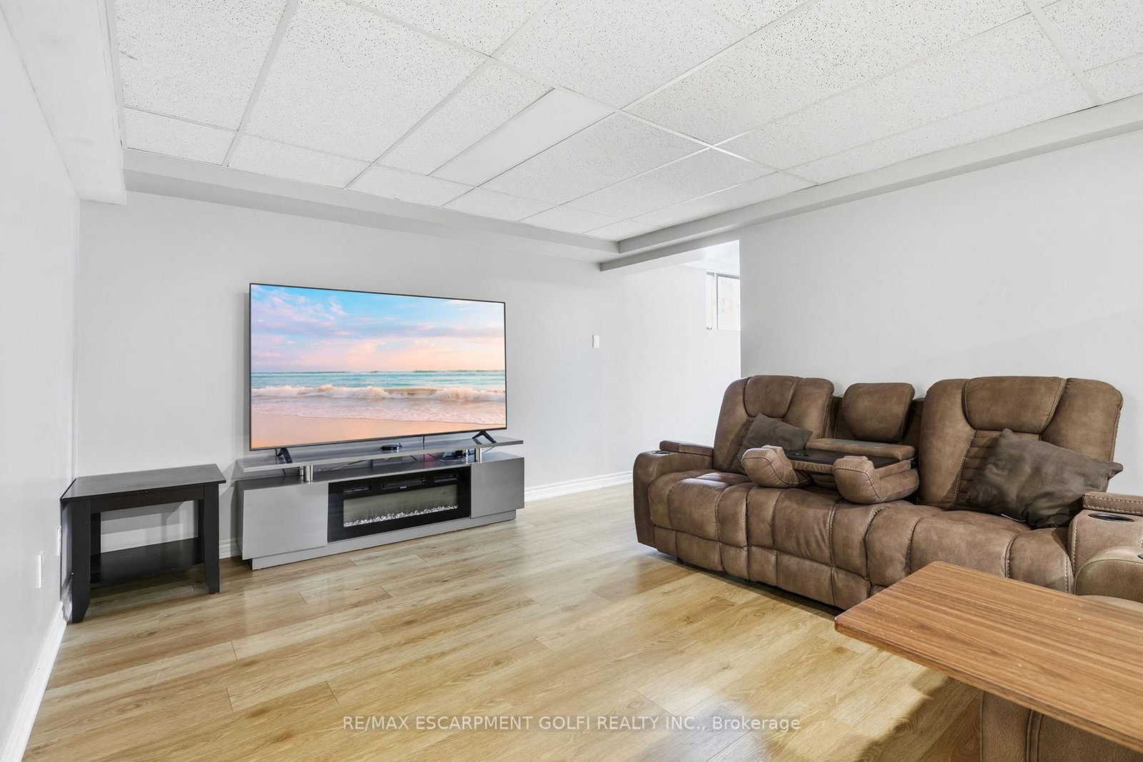 13 Golden Acres Drive • West Lincoln, ON photo 24
