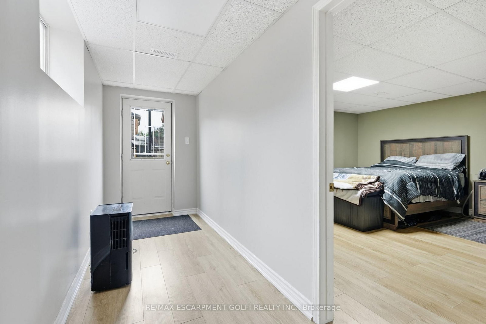 13 Golden Acres Drive • West Lincoln, ON photo 26