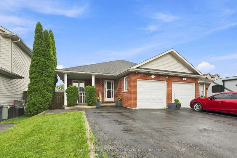 13 Golden Acres Drive