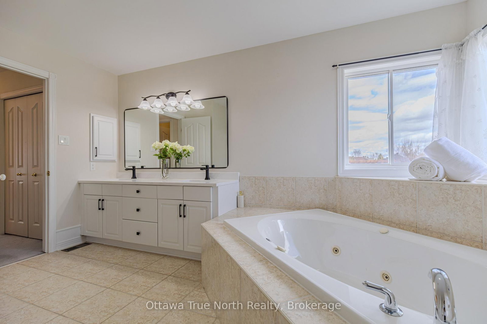 19 Black Tern Crescent • Ottawa, ON photo 34