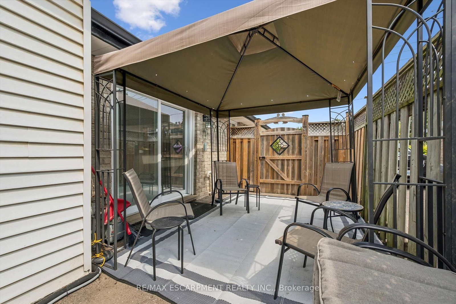 847 Doon Village Road • Kitchener, ON photo 33