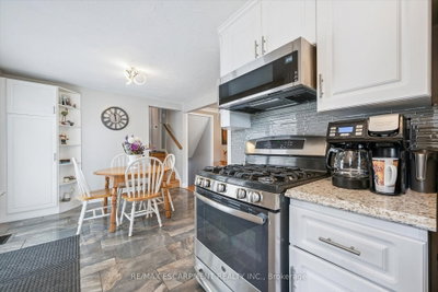 847 Doon Village Road • Kitchener, ON photo 6
