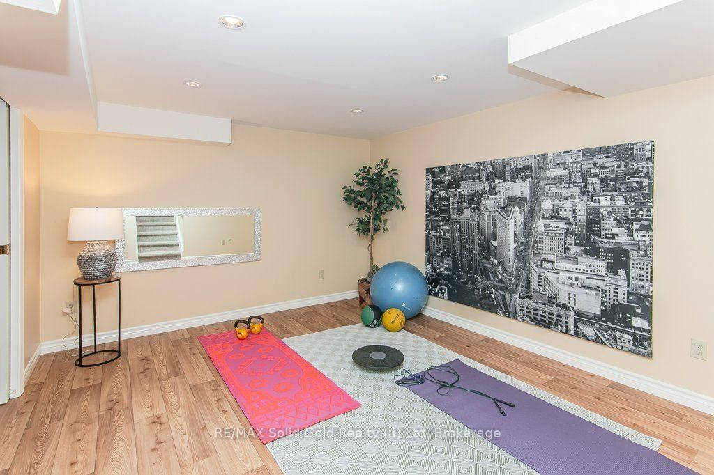 66 Shea Crescent • Kitchener, ON photo 25
