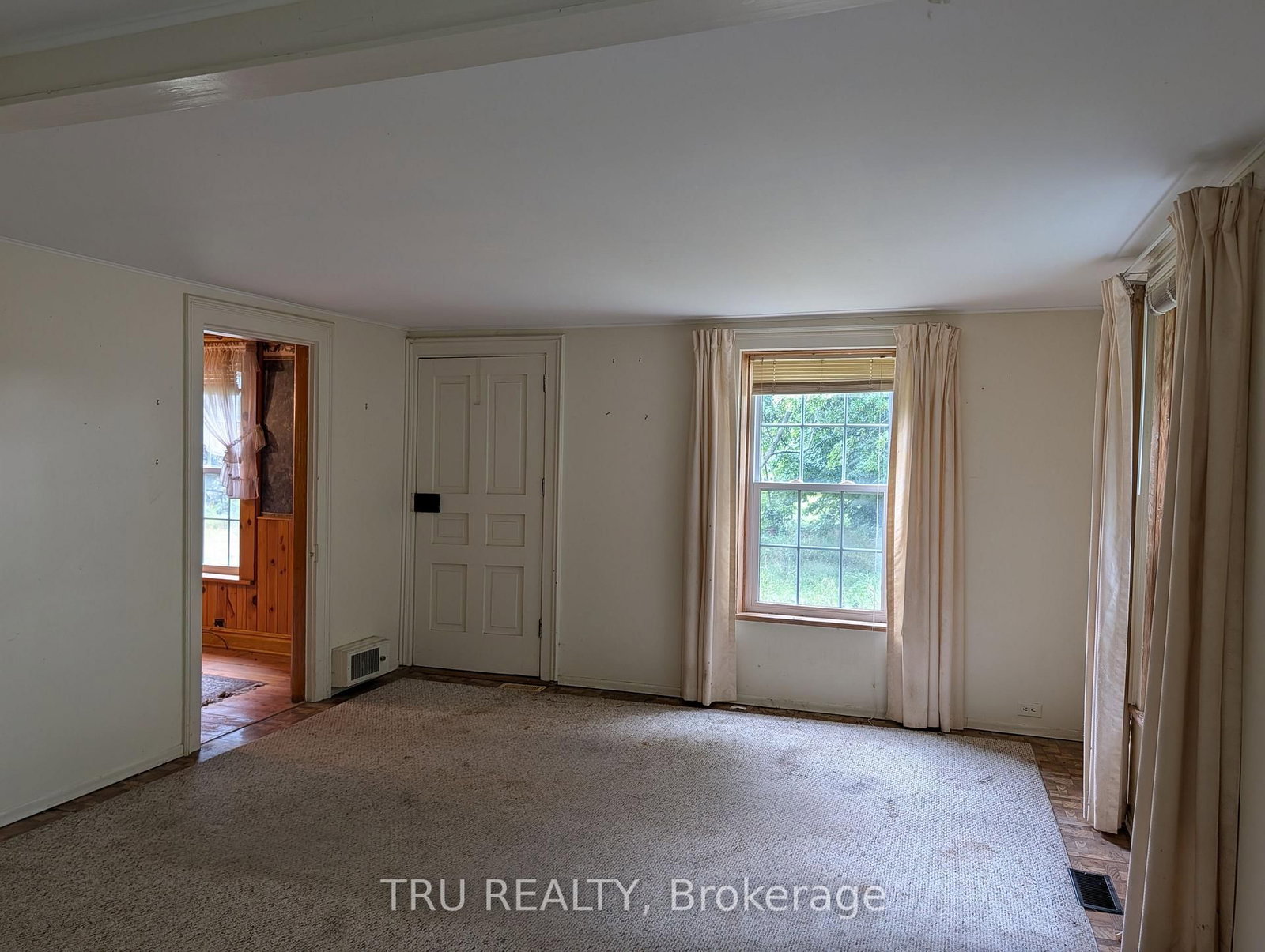 12013 Hogaboam Road • North Dundas, ON photo 12