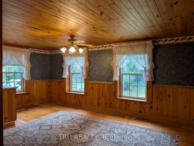 12013 Hogaboam Road • North Dundas, ON photo 6