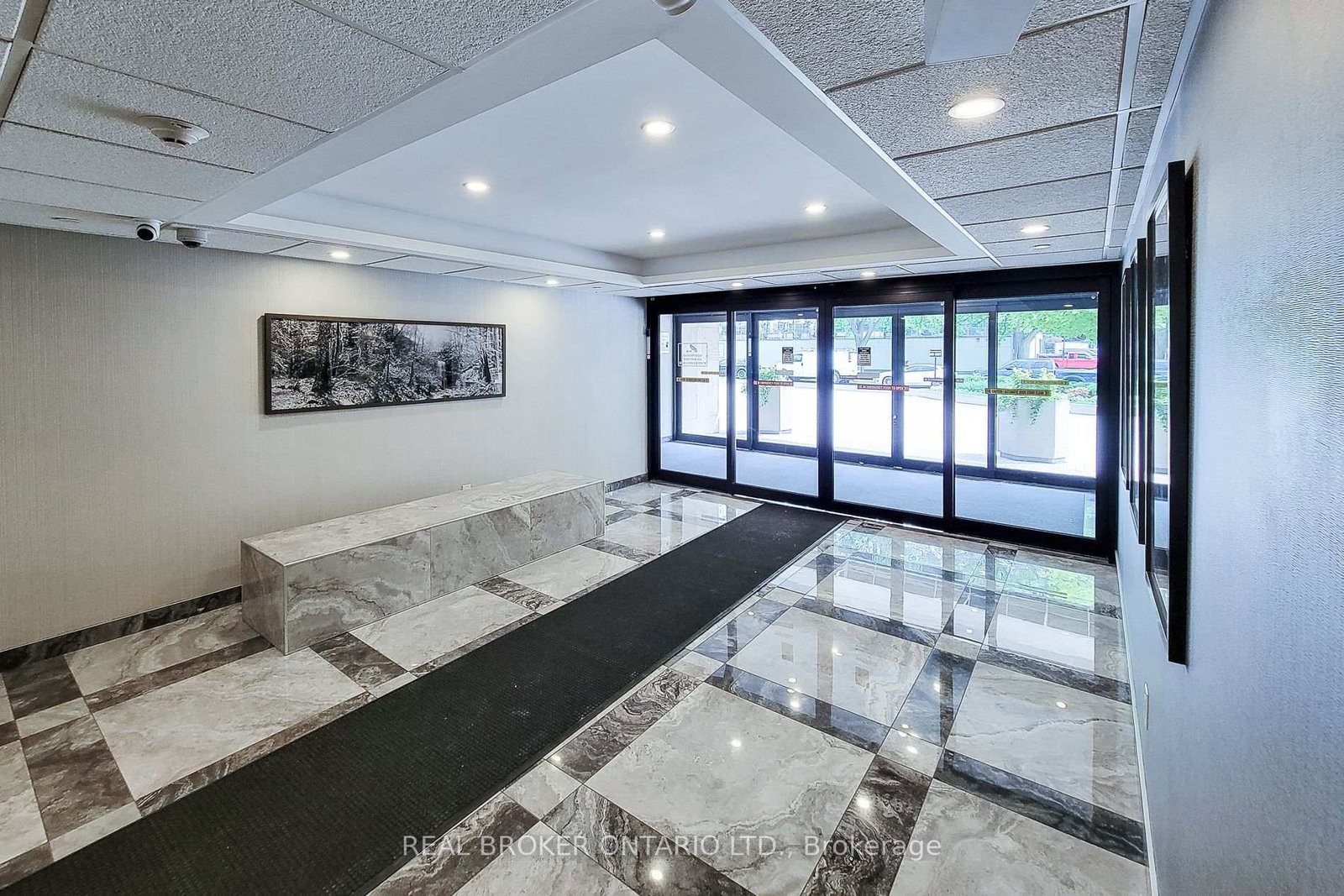 120 Duke Street • ##202 • Hamilton, ON photo 6