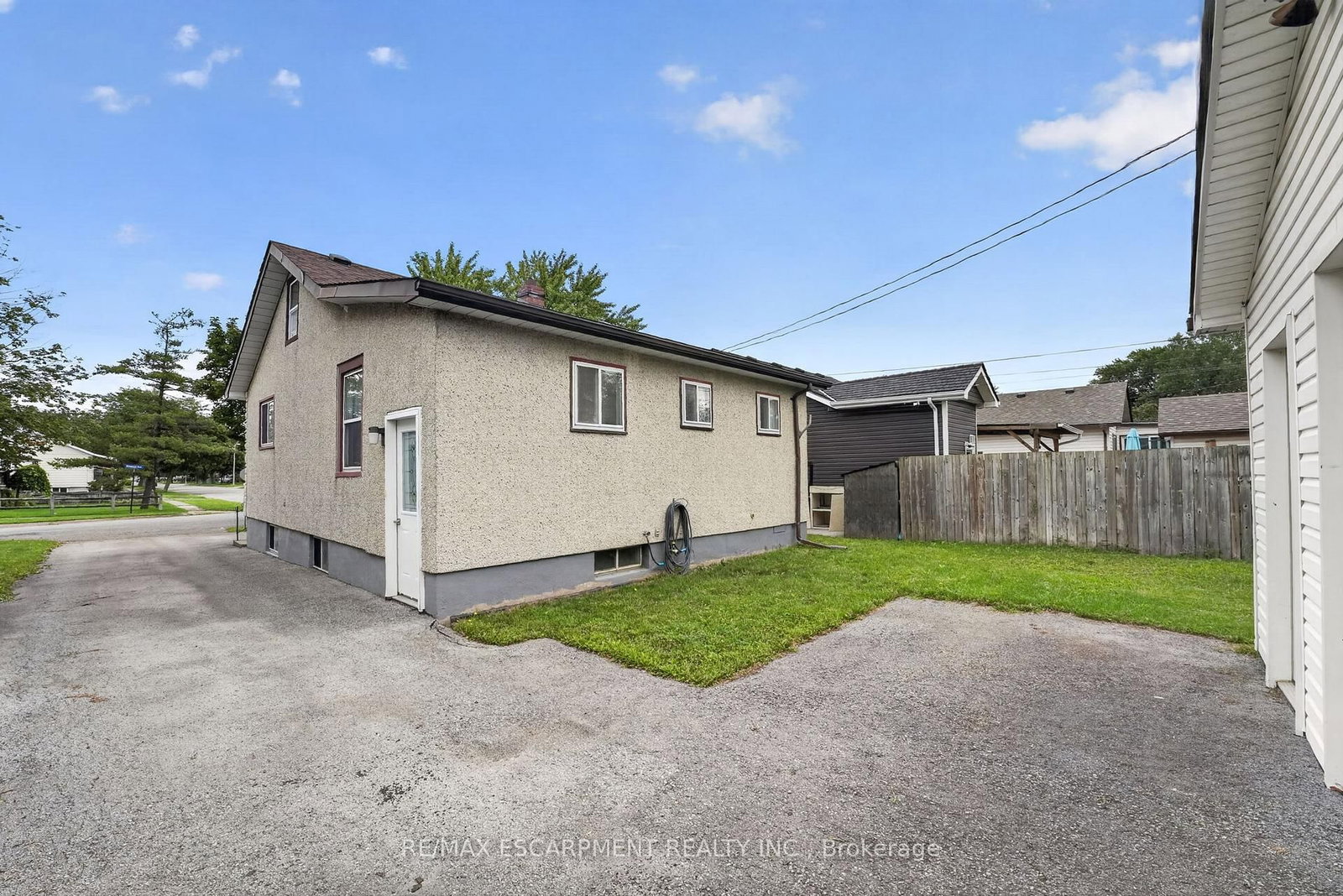 333 Simpson Avenue • Welland, ON photo 35