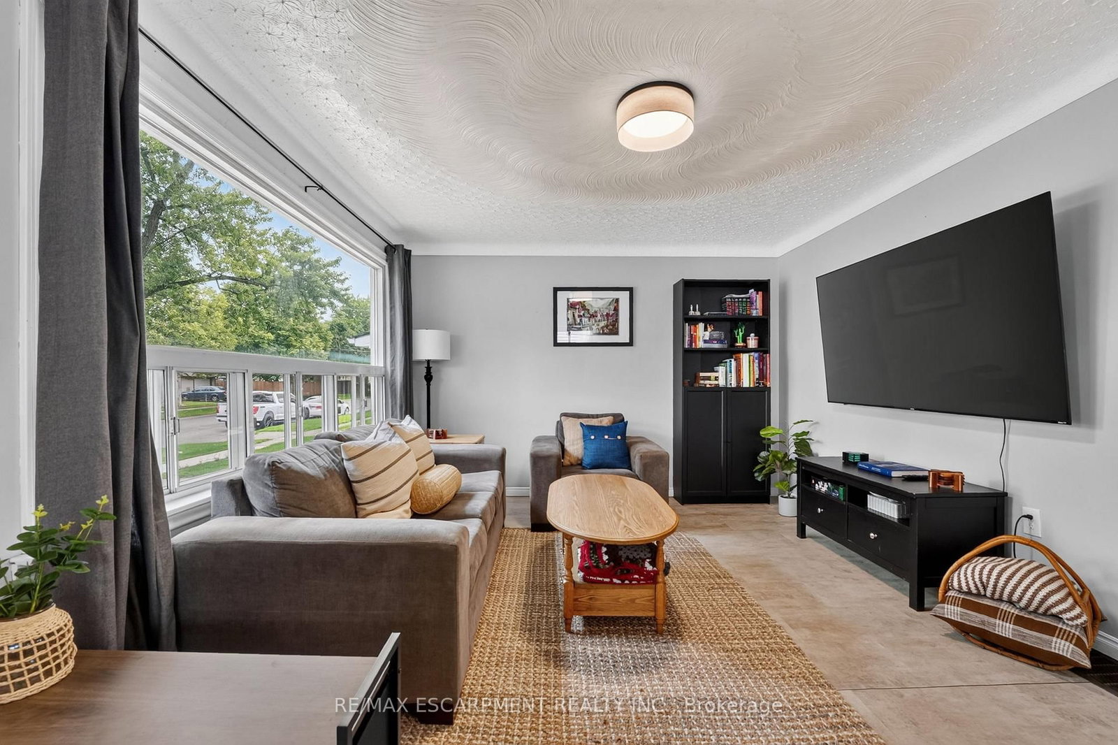 333 Simpson Avenue • Welland, ON photo 6