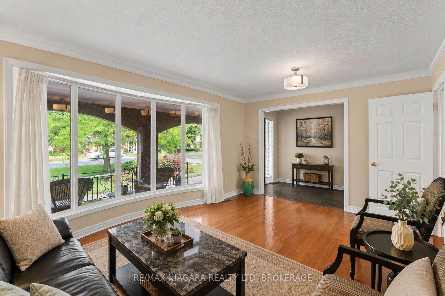 90 Mary Street • Niagara-on-the-Lake, ON photo 17
