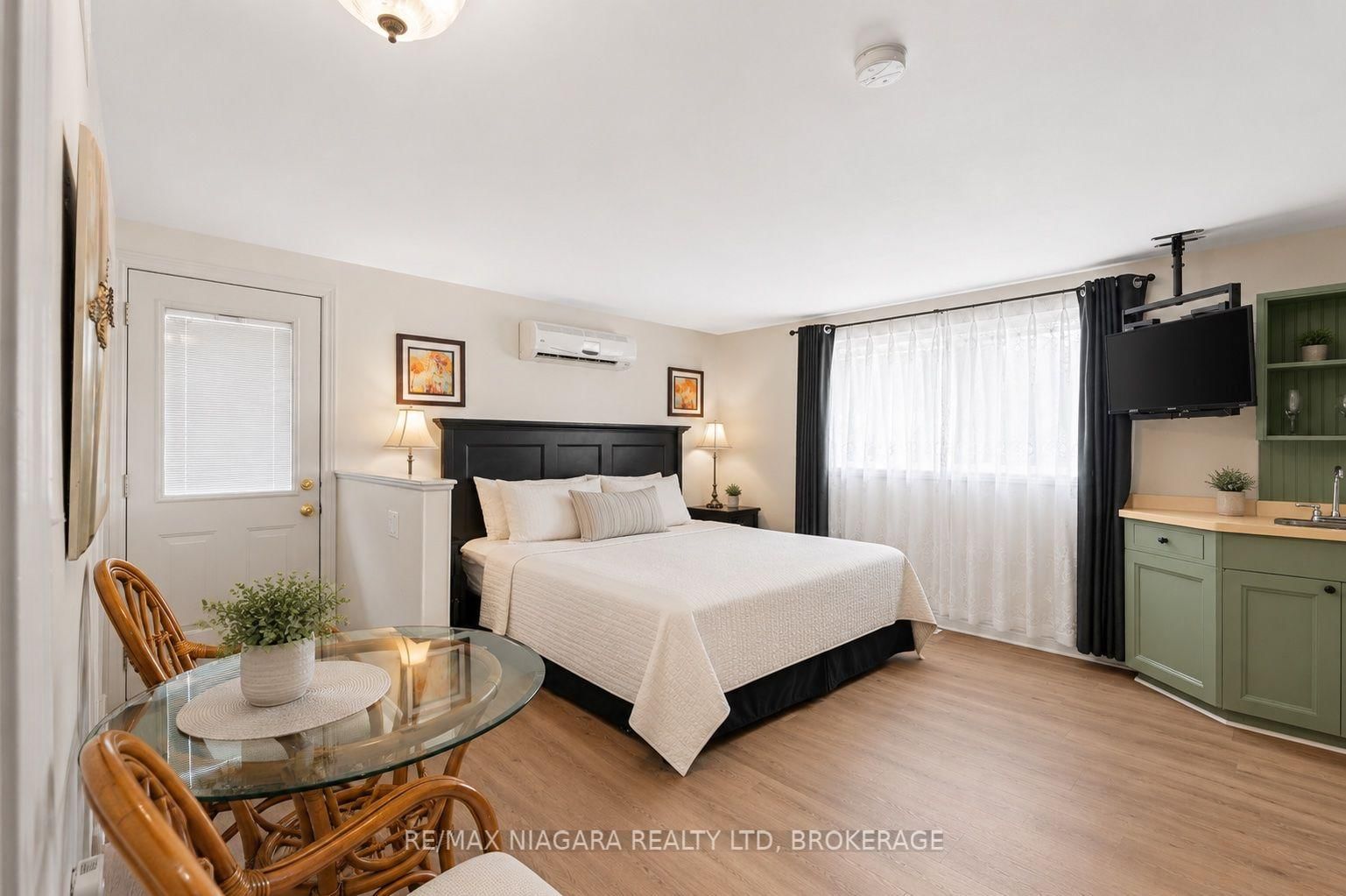 90 Mary Street • Niagara-on-the-Lake, ON photo 30