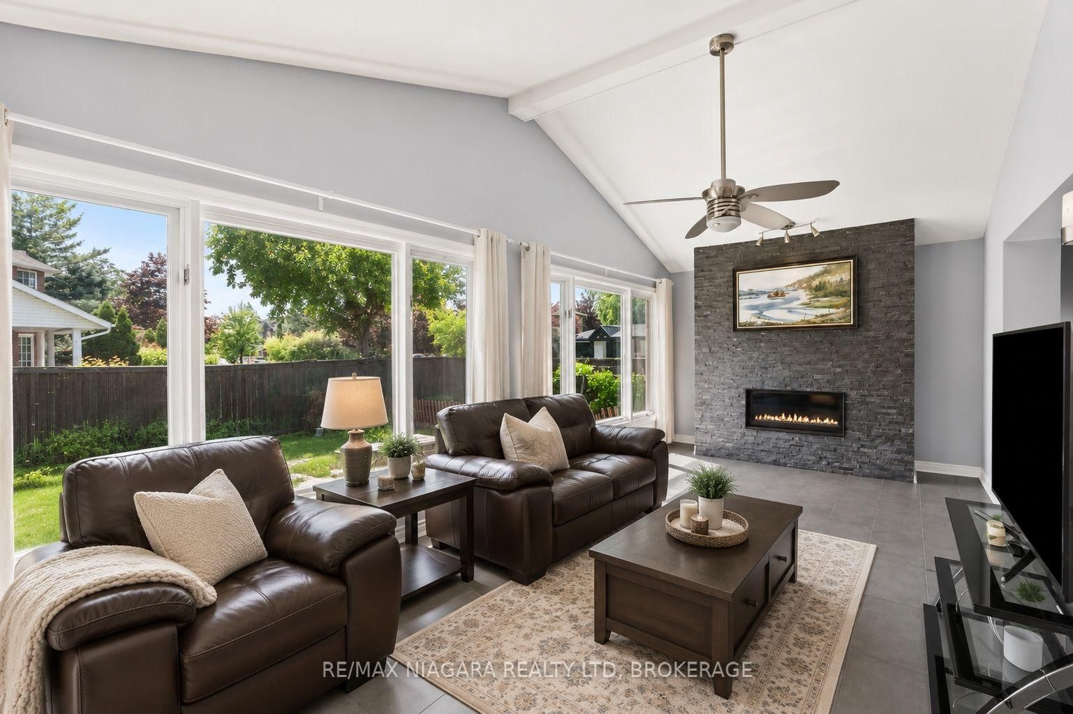 90 Mary Street • Niagara-on-the-Lake, ON photo 9