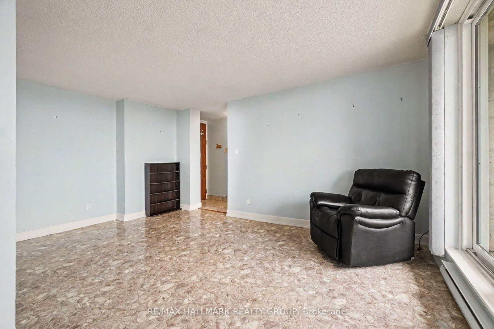 2000 Jasmine Crescent • #1417 • Ottawa, ON photo 10