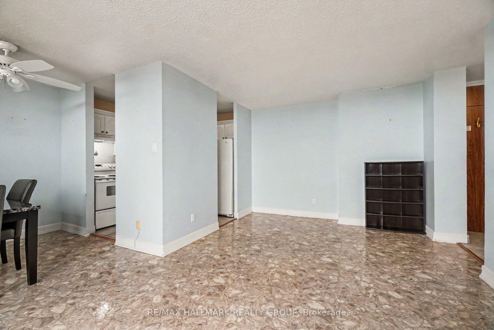 2000 Jasmine Crescent • #1417 • Ottawa, ON photo 11