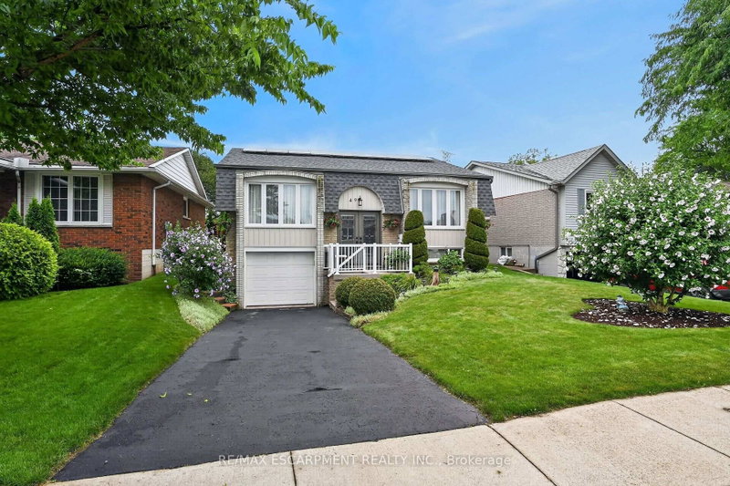 49 Brookstream Court