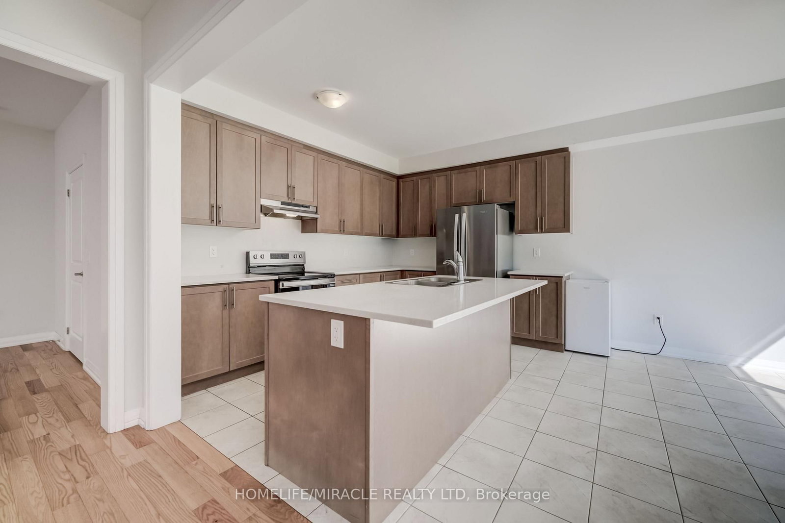 76 Mackay Drive • Woodstock, ON photo 22