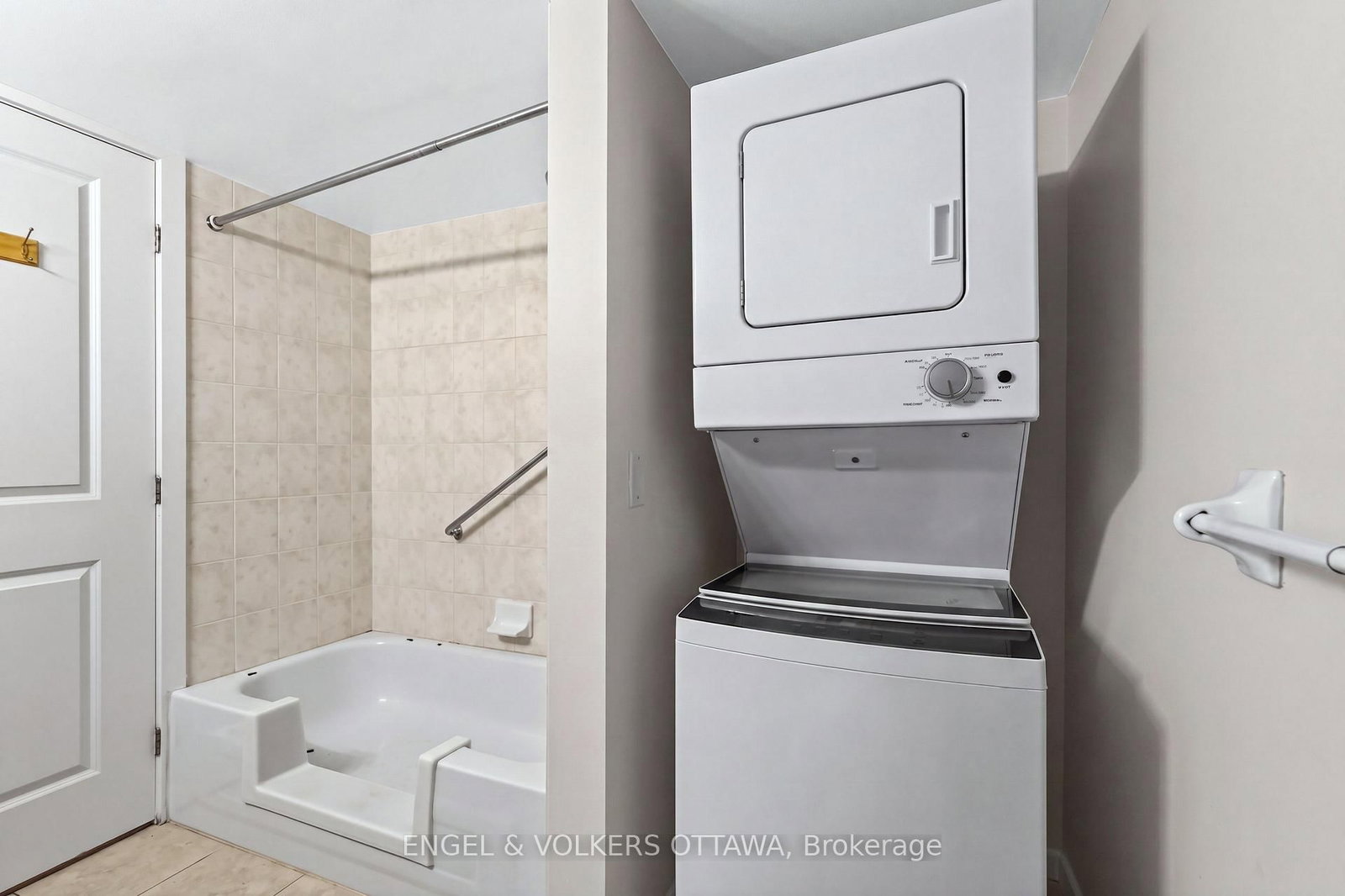 138 Somerset Street W • #604 • Ottawa, ON photo 20