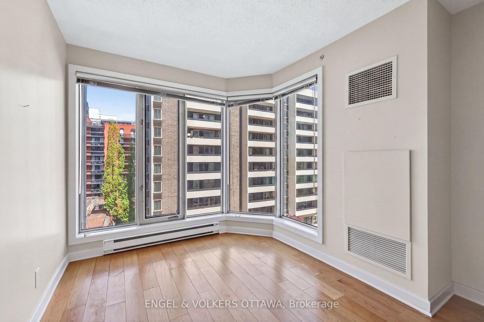 138 Somerset Street W • #604 • Ottawa, ON photo 21