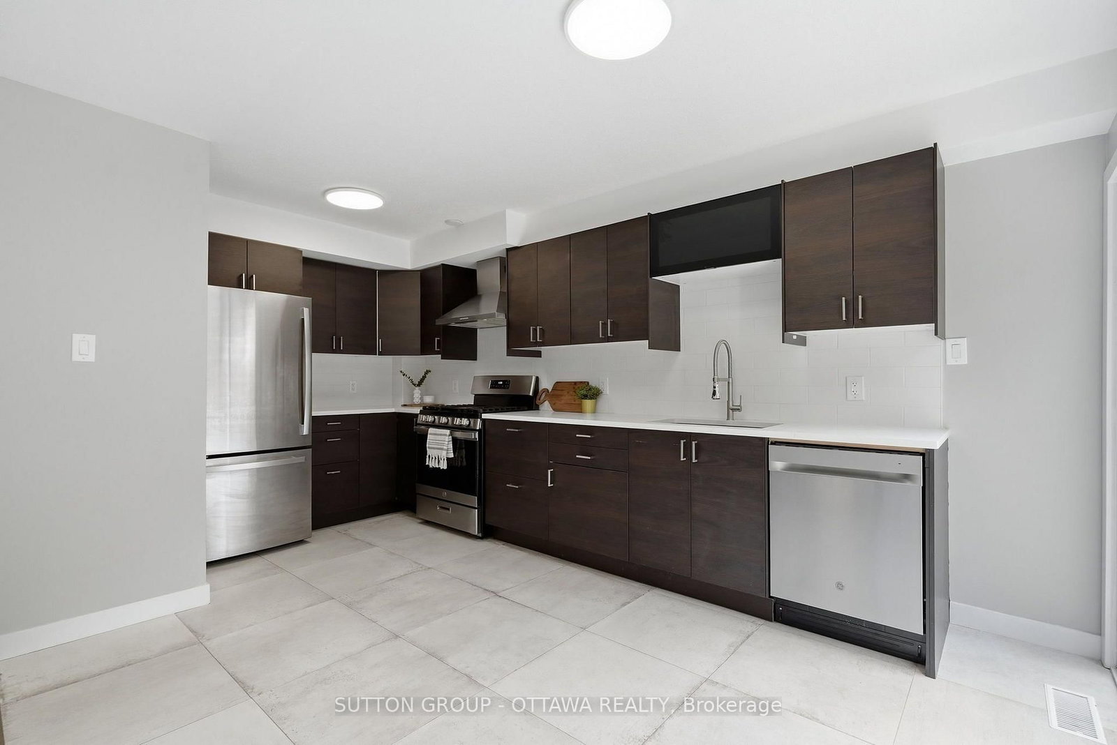 178 Mcclellan Road • Ottawa, ON photo 14