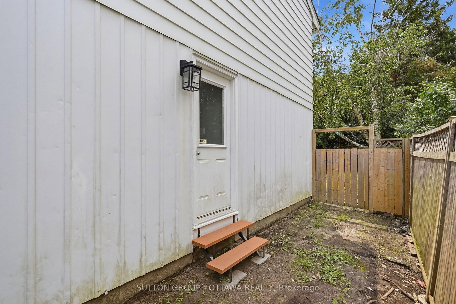 178 Mcclellan Road • Ottawa, ON photo 36