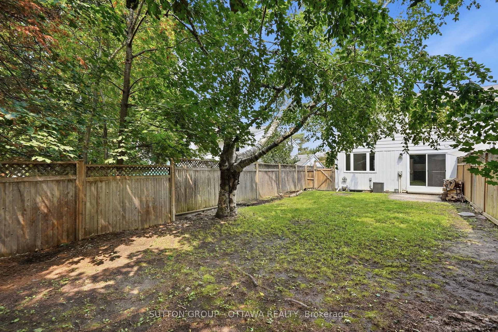178 Mcclellan Road • Ottawa, ON photo 39