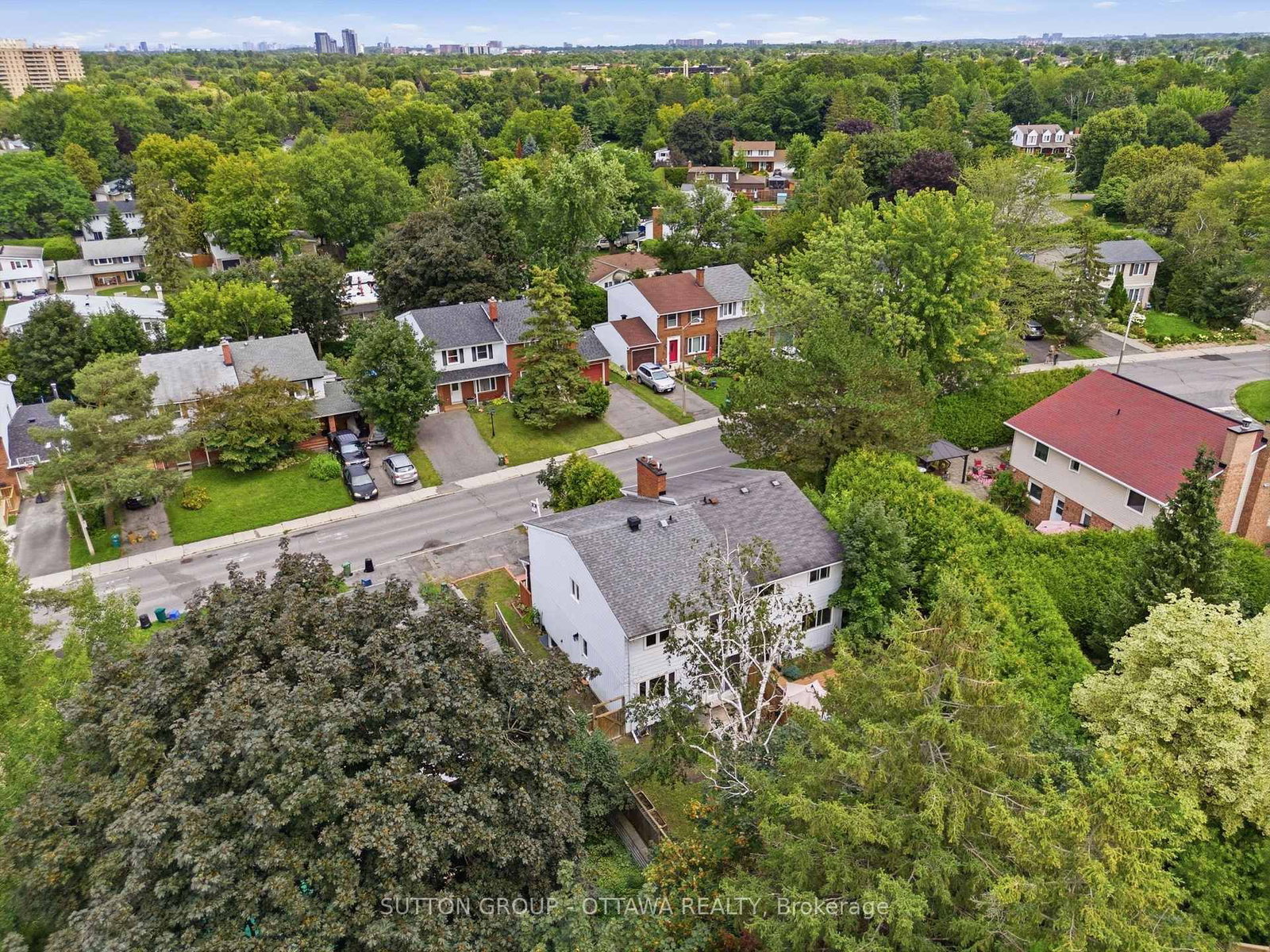178 Mcclellan Road • Ottawa, ON photo 45