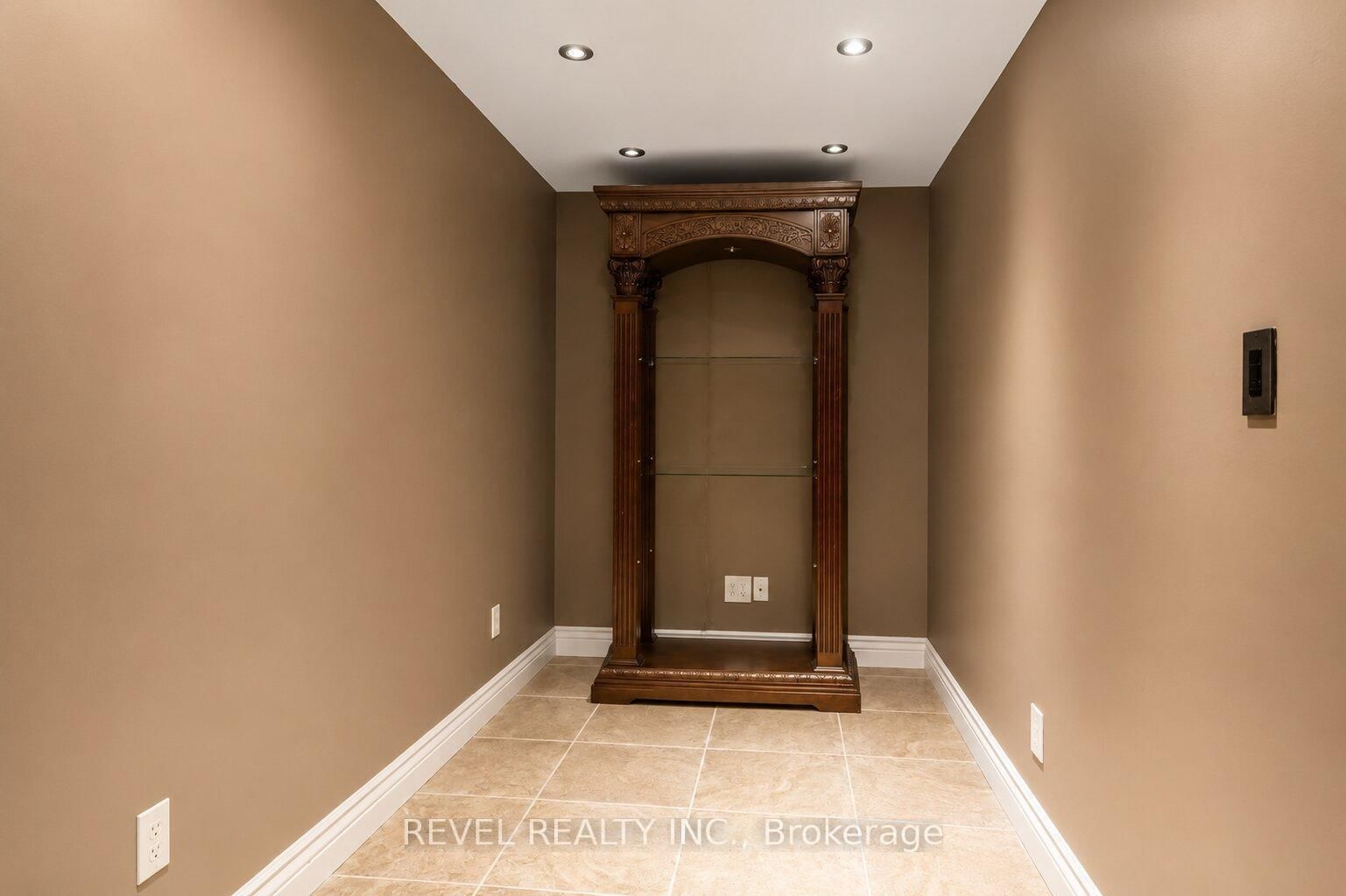 218 Macaulay Street E • Hamilton, ON photo 31