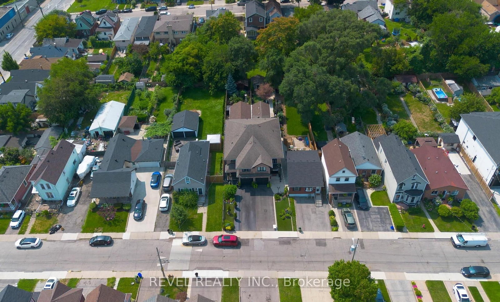 218 Macaulay Street E • Hamilton, ON photo 38
