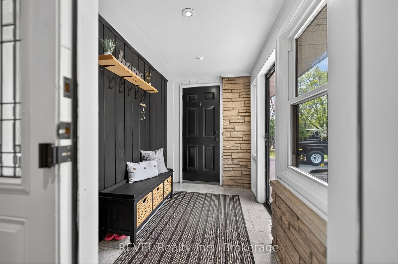 34 Royal York Road • St. Catharines, ON photo 11