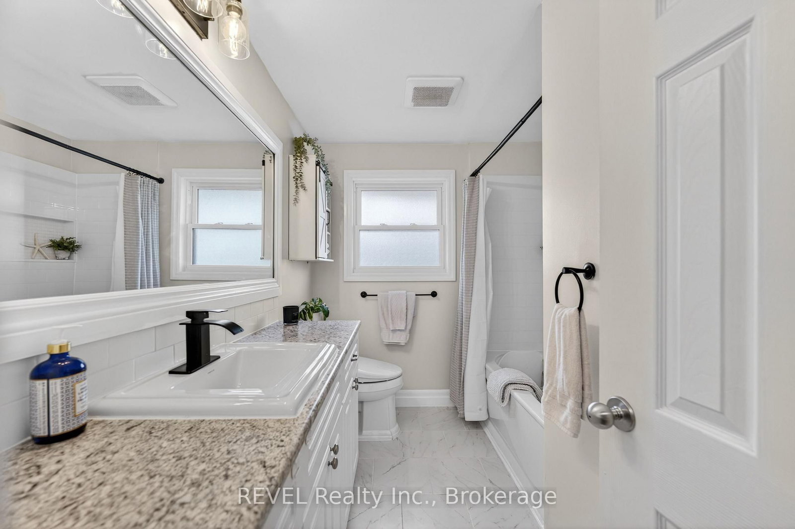 34 Royal York Road • St. Catharines, ON photo 23