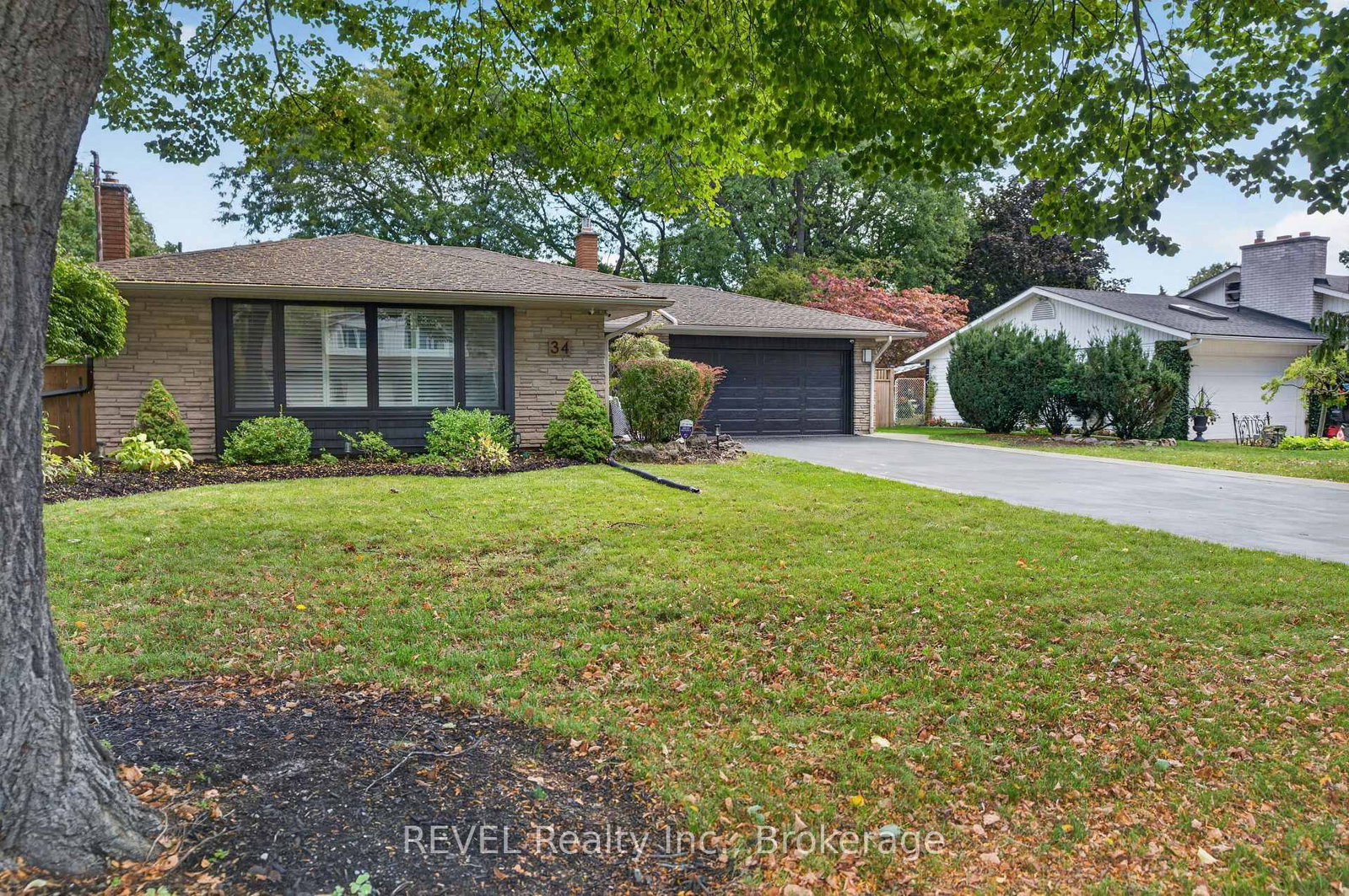 34 Royal York Road • St. Catharines, ON photo 8