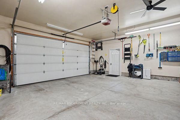 8 Upton Court • North Dumfries, ON photo 34