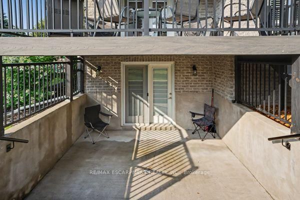 8 Upton Court • North Dumfries, ON photo 35