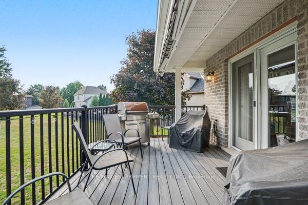 8 Upton Court • North Dumfries, ON photo 36