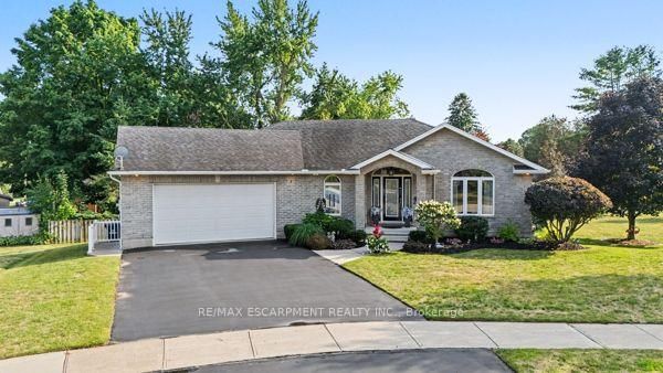 8 Upton Court • North Dumfries, ON photo 42