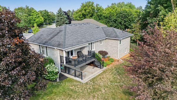 8 Upton Court • North Dumfries, ON photo 45