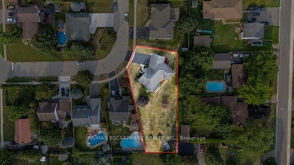 8 Upton Court • North Dumfries, ON photo 47
