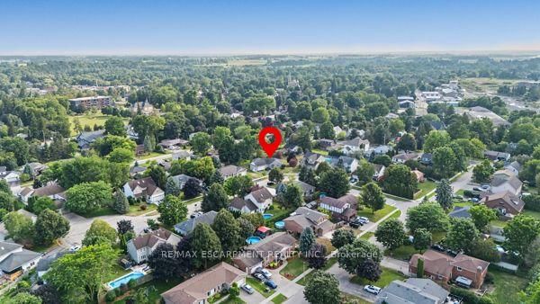 8 Upton Court • North Dumfries, ON photo 48