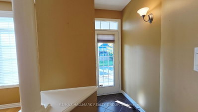 50 Edenvale Drive • Ottawa, ON photo 4