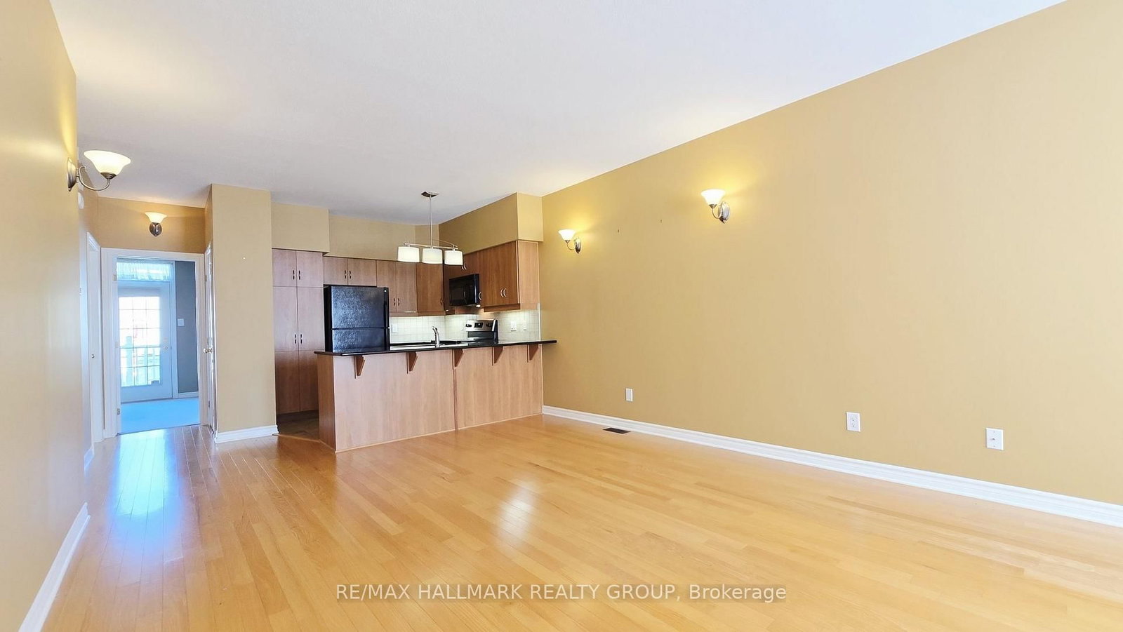 50 Edenvale Drive • Ottawa, ON photo 8