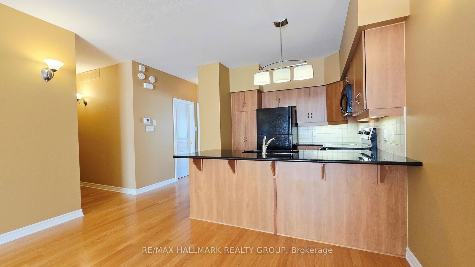 50 Edenvale Drive • Ottawa, ON photo 9