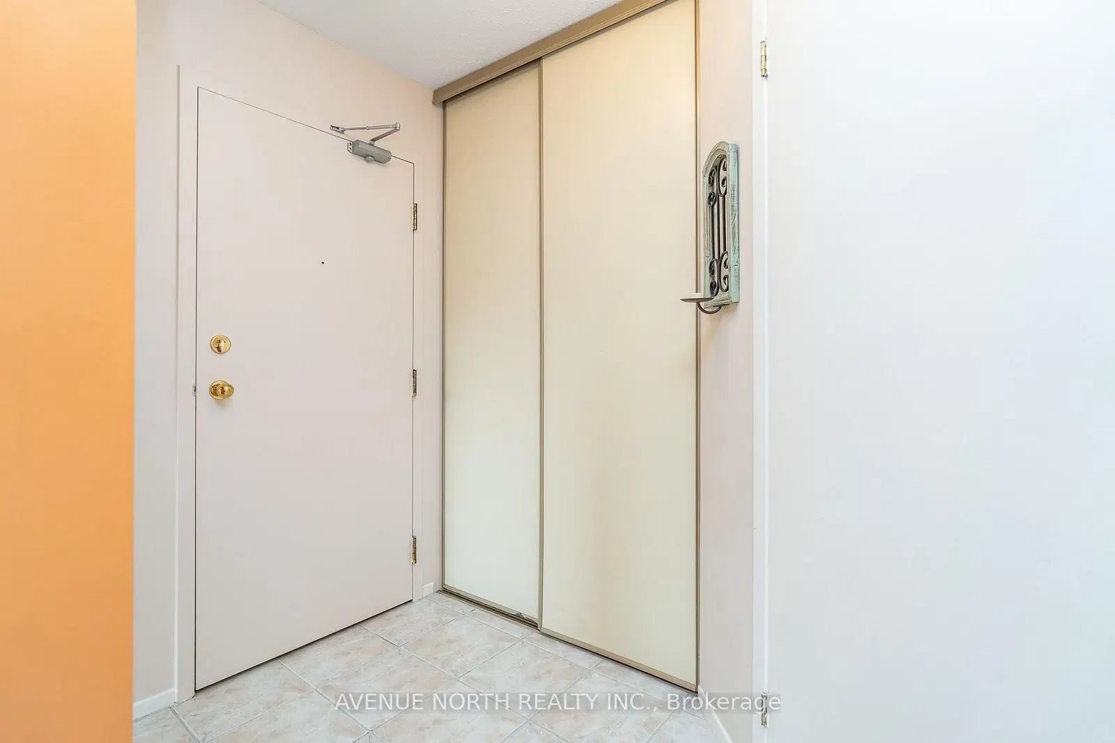 302 - 318 Lorry Greenberg Drive, Ottawa, ON — photo 4