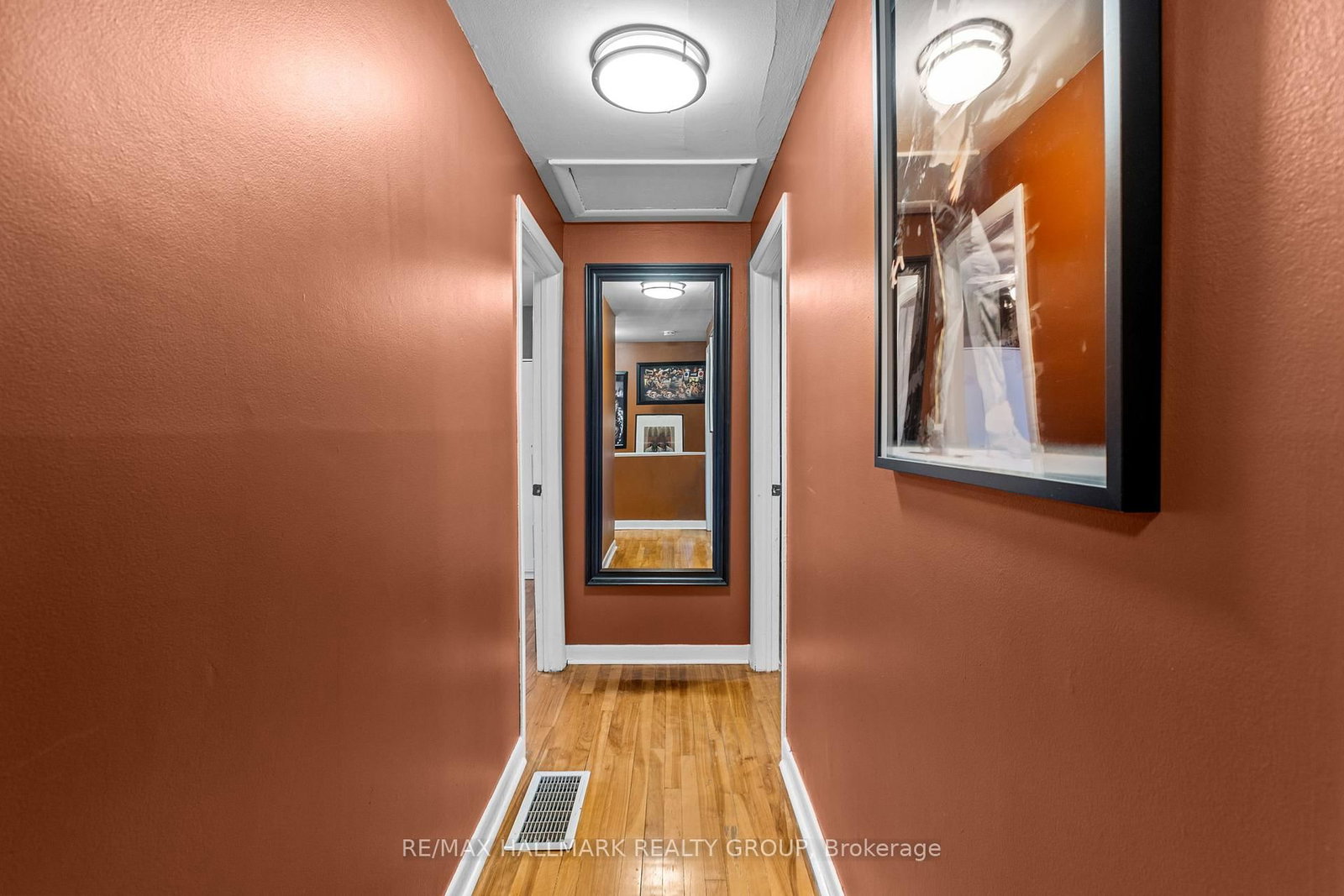 779 Borthwick Avenue • Ottawa, ON photo 16