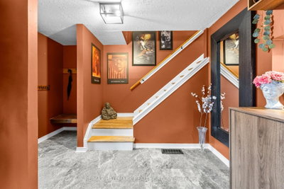 779 Borthwick Avenue • Ottawa, ON photo 5