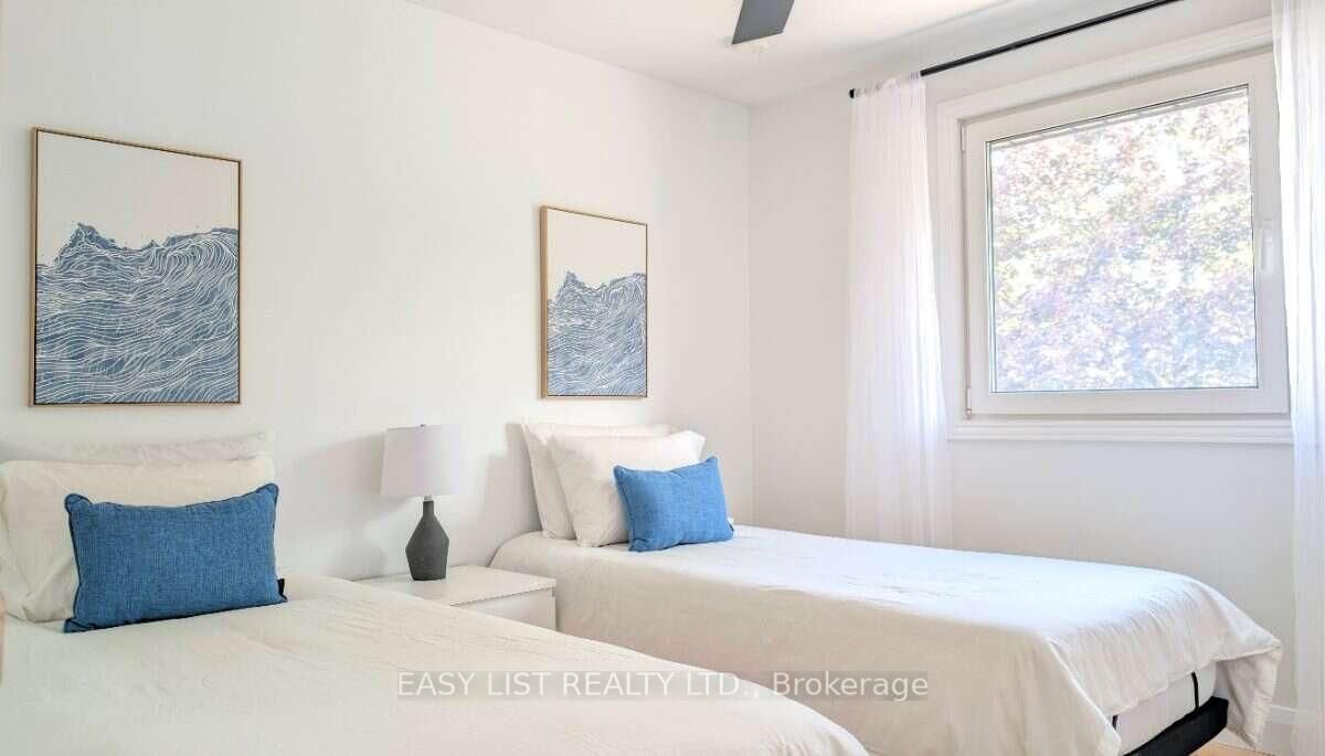 1895 Savoy Place • Ottawa, ON photo 25