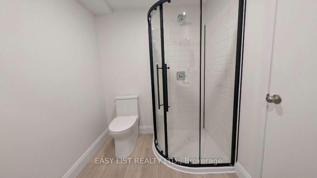 1895 Savoy Place • Ottawa, ON photo 33