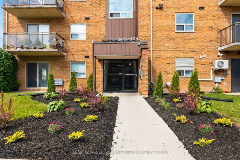 212 - 735 Wonderland Road S