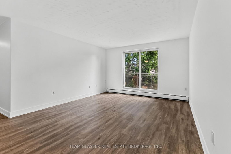 212 - 735 Wonderland Road S