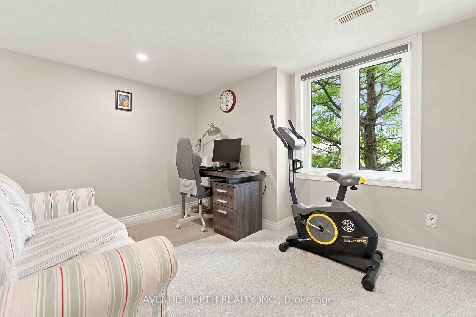 125 Tall Pines Private • Ottawa, ON photo 14